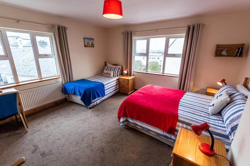 Seawinds Bed And Breakfast Killybegs Buitenkant foto